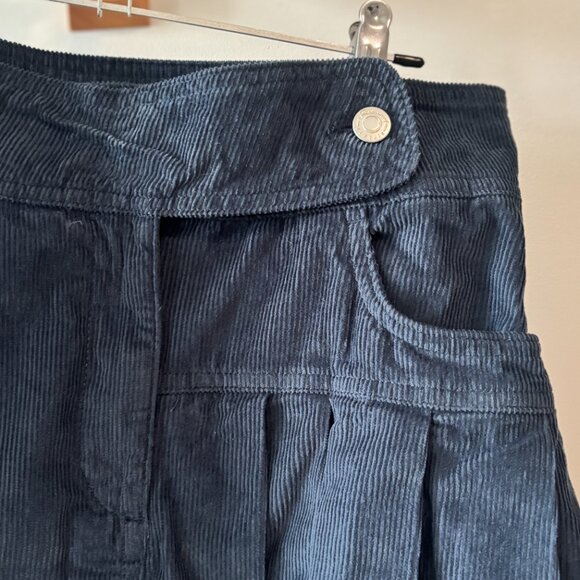 Reclaimed Vintage • navy corduroy pleated skirt - Picture 3 of 15